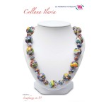 collana con palle grandi e piccole in vetro di murano